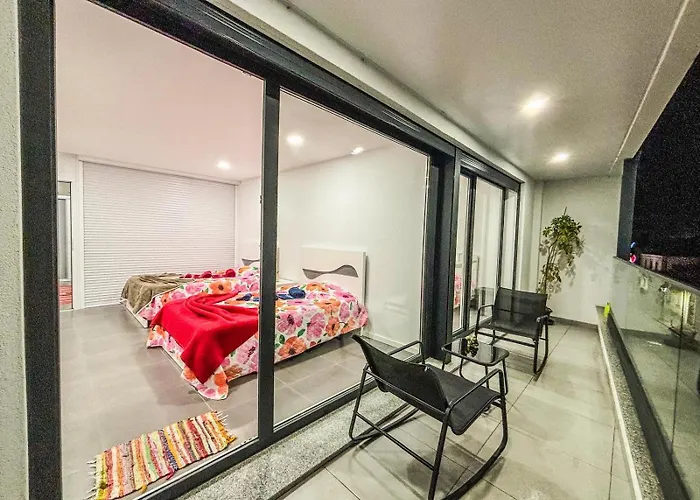Braganca Holiday Home New Apartment With 2 Bedrooms Private Parking
